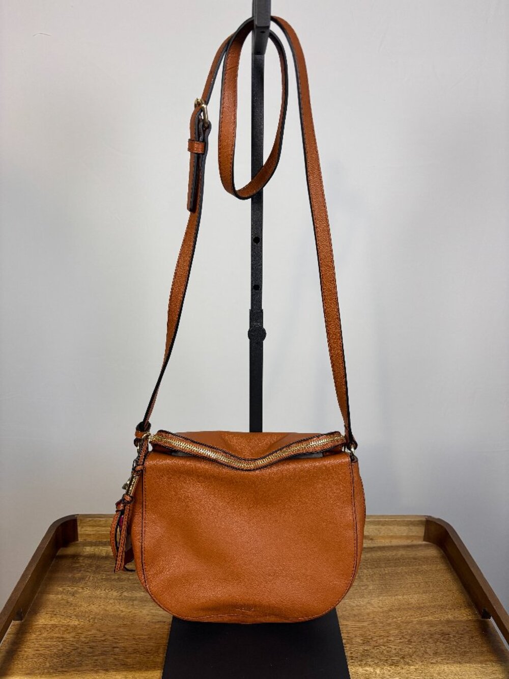 Vince Camuto Kenzy Large Cider Brown Leather Crossbody New